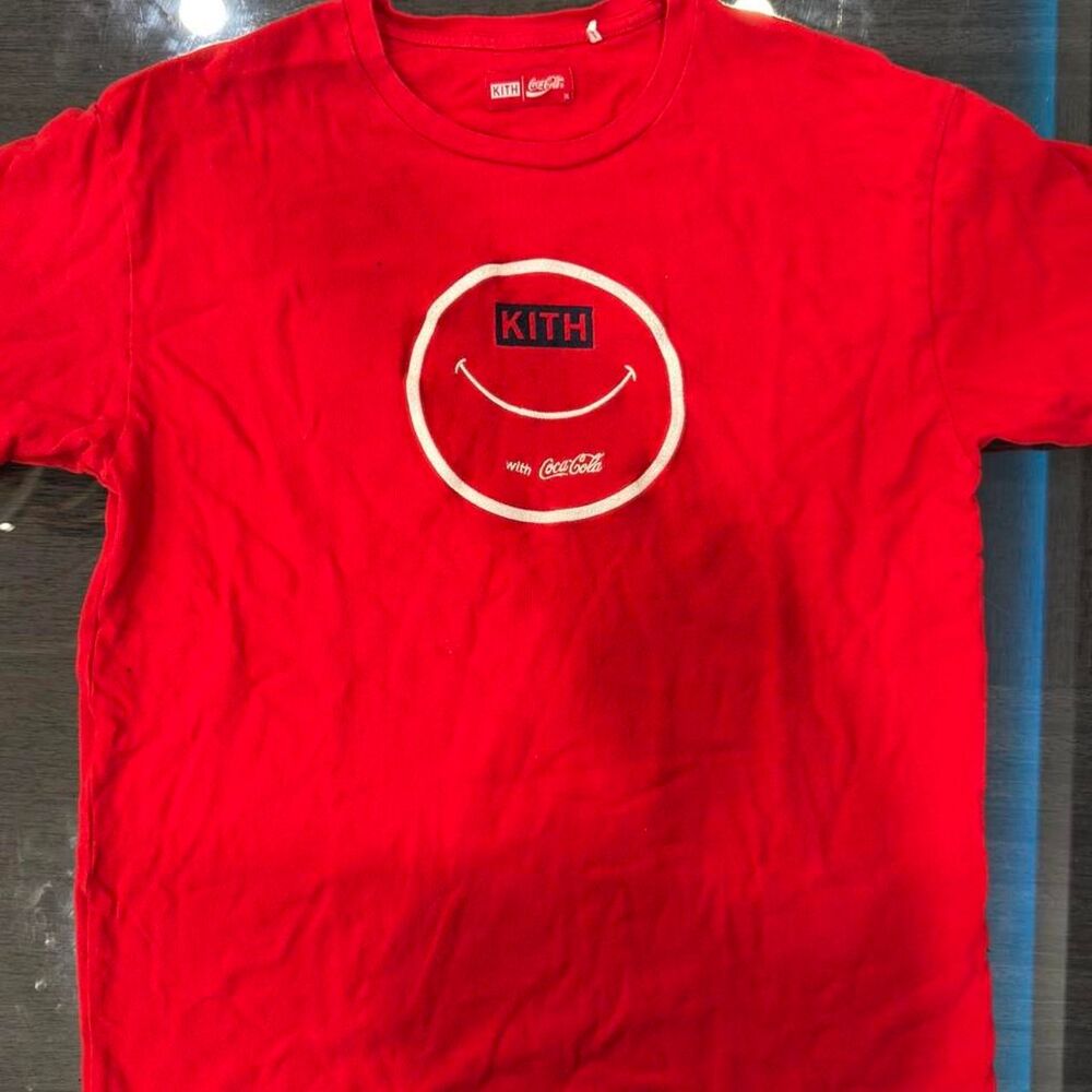 Coca-cola Men's Red T-shirt